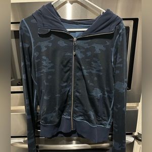 Lululemon camo blue zip hoodie jacket 10
